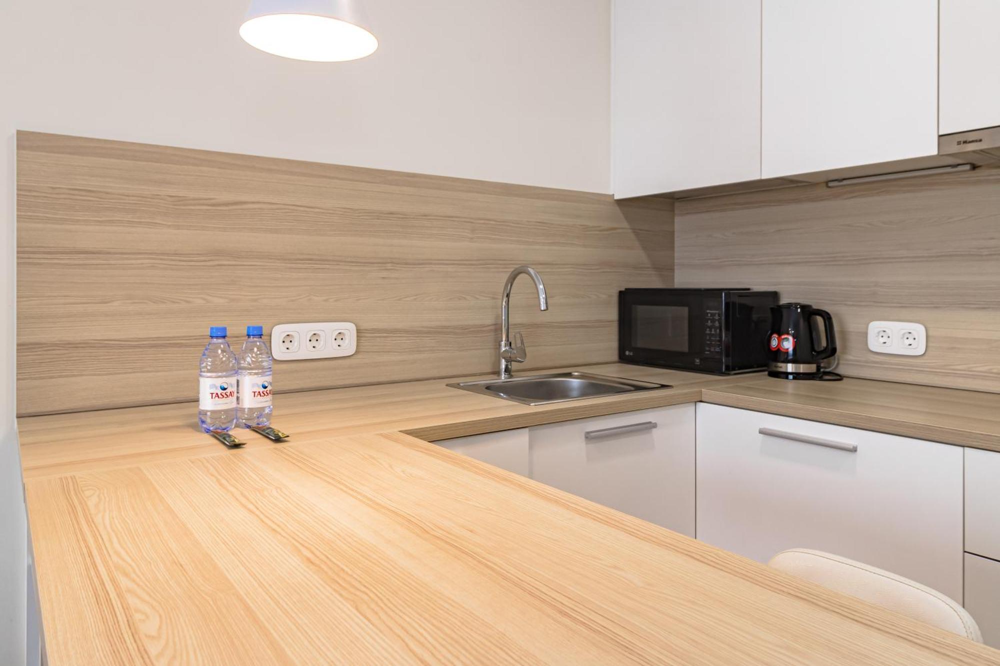 Ye's Apartment *